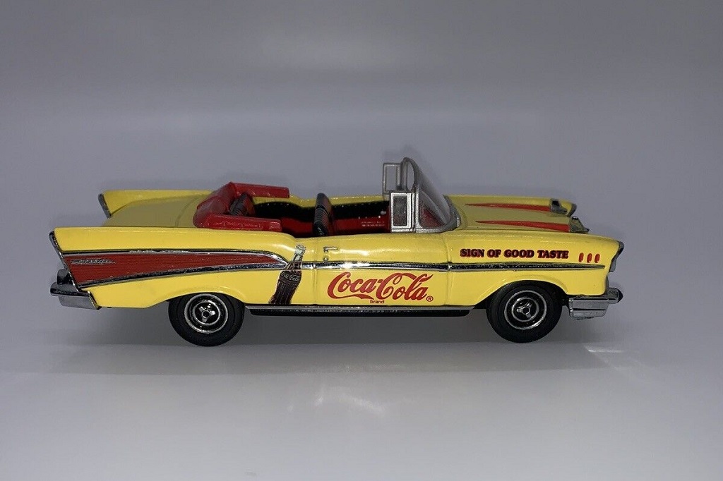 Matchbox Collectibles DYG02/B; The Coca-Cola 1957 Chevrolet Bel Air